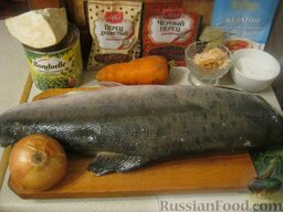 Заливное из рыбы: Подготовить ингредиенты для заливного из рыбы.