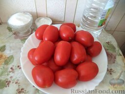 Простые маринованные помидоры: Продукты для заготовки на зиму из помидоров перед вами.