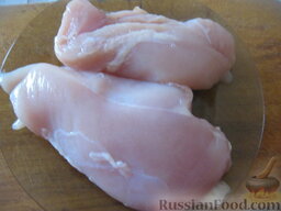 Рассольник из мяса курицы с перловой крупой: Как сварить рассольник с перловкой из курицы:    Мясо промыть.