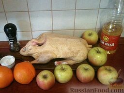 Утка с яблоками и апельсинами: Как приготовить утку с яблоками и апельсинами:    Подготавливают продукты.