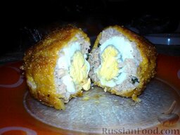 Мясные колобки с яйцом: Мясные колобки с яйцом: к картофельному пюре - самое оно.