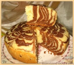 Тортик "Юбилейная кружка": Испечь пирог зебра и шоколадный пирог (сфоткать забыла) - это основа. Разрезать каждый пирог на 3 коржа - 5 коржей пойдут на торт, 1 корж на кружку.