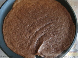 Закусочный торт из печени: Как приготовить печеночный торт:    Печень и лук взбейте блендером. Из печени, лука, яйца, молока, соли, разрыхлителя, муки заведите тесто по густоте как на блины.  Выпекайте блинчики из получившегося теста на растительном масле с 2-х сторон.  Выкладывайте по одному на тарелку.