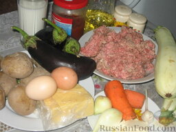 Мусака: Как приготовить мусаку по-гречески:  Картофель отвариваем в мундире до полуготовности. Даем ему остыть и почистим.
