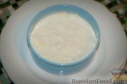 Советская классика: салат "Мимоза": Четверть белка.