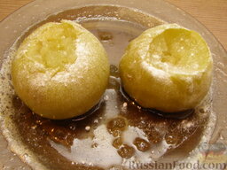 Яблоки, запеченные в микроволновке: Можно посыпать запеченные яблоки сахарной пудрой.    Приятного аппетита!