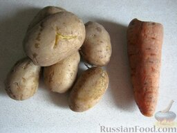 Салат "Оливье" постный: Отварить картофель в мундире и морковь. Остудить и почистить.