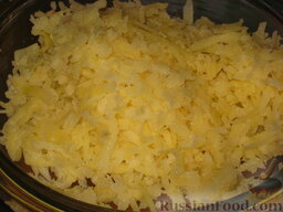 Пирог из лаваша: Картофель остудить, почистить, натереть на крупной терке.
