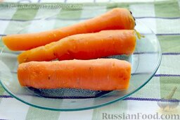 Мясной "пирог" "Чайная роза": Тем временем отвариваем морковь.