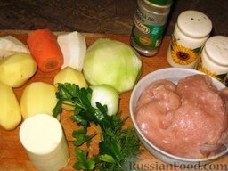 Суп с куриными фрикадельками и кольраби: Ингредиенты для супа с куриными фрикадельками.