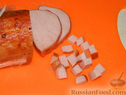 Сырники по-новому: Как приготовить сырники из сыра:    Балык нарезать кубиками.