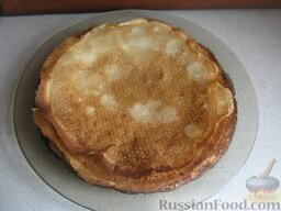 Креативный рецепт блинов: Вкусные блины готовы. Подавать теплыми - со сметаной, вареньем или сгущенкой.  Приятного аппетита!