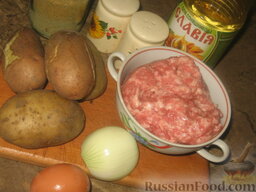 Японские картофельные крокеты: Как приготовить картофельные крокеты по-японски:    Картофель сварить в мундире. Очистить его еще теплым и размять в миске вилкой или деревянной толкушкой.