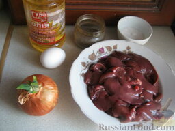 Печеночные оладьи под сметанным соусом: Продукты для печеночных оладий.