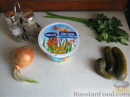 Печеночные оладьи под сметанным соусом: Продукты для соуса.