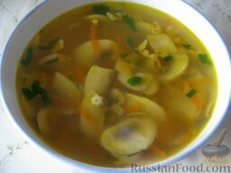 Суп картофельный со свежими грибами: Суп картофельный с грибами готов. Хорошо подавать со сметаной.  Приятного аппетита!