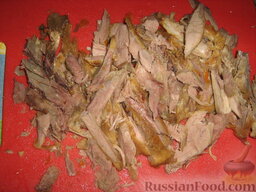 Лаваш с мясом и салатом по-корейски: Как приготовить рулет из лаваша с мясом:    Мясо нарезаем полосочками.