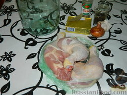 Курица в банке: Для приготовления нам понадобится курица. В любой форме: целая, филе, окорочка.