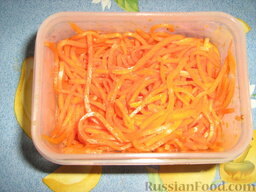 Салат с языком, опятами и овощами по-корейски: И морковки по-корейски.