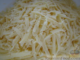 Картофельная запеканка с фаршем на скорую руку: Сыр твердый натереть на крупной терке.