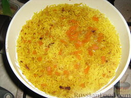 Рис басмати с карри: Когда время прошло, можно перемешать рис. Вы увидите какой он красивый. И почувствуете его неповторимый аромат!