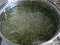 Суп из тюльки: Дать супу настояться под крышкой 10 минут.