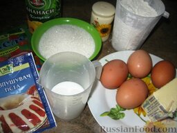 Итальянский ананасовый пирог: Продукты, необходимые для выпечки итальянского ананасового пирога.