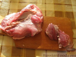 Простой свиной шашлык: Как приготовить шашлык на минеральной воде:    Мясо вымыть и обсушить.