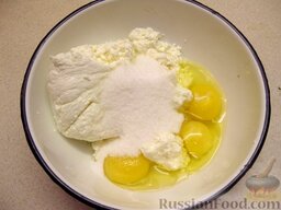 Нежные творожные оладьи: Как приготовить нежные творожные оладьи:    Смешать творог, сахар, яйца. Измельчить блендером.