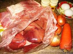 Домашний паштет из свиной печени: Продукты для домашнего паштета из свиной печени.