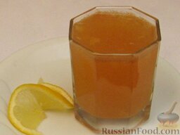 Грушевый сок с лимоном и ванилью: Грушевый сок готов. Приятного аппетита!