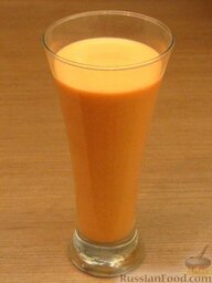 Сок морковный со сливками: Готовый морковный сок со сливками. Приятного аппетита!