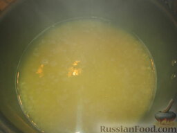 Домашняя лапшичка в бульоне (Пастина): Варить пасту в бульоне около 1-2 мин. Можно использовать любой бульон по вашему усмотрению, а также негустой суп-пюре.