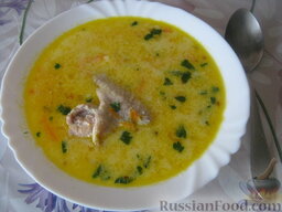 Куриный суп с плавленым сыром: Куриный суп с сыром плавленным можно подавать. Приятного аппетита!
