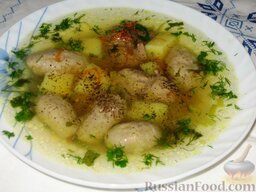 Куриный суп с гречневыми галушками: В тарелку с супом можно добавить свежемолотый перец.  Приятного аппетита!