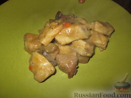 Спеццатино (рагу, гуляш) из свинины с грибами: Спеццатино подан. Приятного аппетита!
