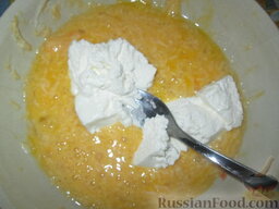 Яичница-запеканка с мангольдом, пореем и сыром: Добавить сыр рикотта (или творог).