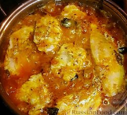 Рыба карри по-мадрасски (Madras Fish Curry): Рыба, тушёная в кокосовом молоке и водой из-под тамаринда. (Фото 8.)