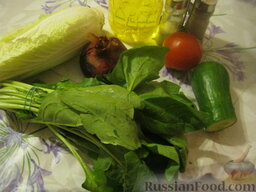 Салат "Овощное наслаждение": Продукты для овощного салата с пекинской капустой перед вами.