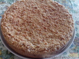 Нежный пирог с творожно-абрикосово-маковой начинкой: Выпекать в разогретой до 180 г духовке 40-50 минут. Остудить пирог.