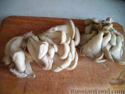 Фаршированные перцы с рисом и грибами: Как приготовить перец, фаршированный рисом и грибами:    Грибы хорошо промыть.
