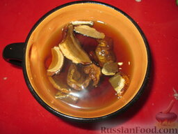Лазанья из поленты: Как приготовить лазанью из поленты:    Сухие грибы замочить в теплой воде