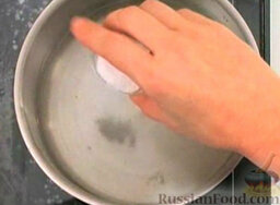 Сиракузские жареные макароны: Как приготовить сиракузские жареные макароны:    Посолить воду. Довести до кипения.