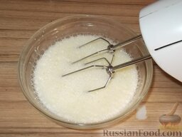 Блины из цельнозерновой муки: Как приготовить блины из цельнозерновой муки:    Миксером взбить в однородную массу молоко, яйца и сахар.