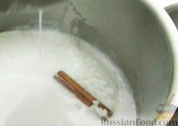 Рис с кокосовым молоком: Добавить оставшееся молоко.