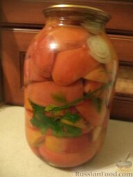 Резаные помидоры, маринованные с луком на зиму: Резаные помидоры, маринованные с луком на зиму, будут готовы через месяц.  Приятного аппетита!