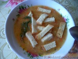 Постный овощной суп с чечевицей и сухариками: Постный овощной суп с чечевицей готов. Подавать со свежей зеленью и сухариками.  Приятного аппетита!