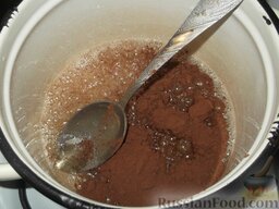 Пряники на кефире (с глазурью): Для шоколадной глазури нужно смешать 3 ст. ложки воды и 5 ст. ложек сахара. Довести смесь до кипения, добавить 1 ст. ложку какао и перемешать.