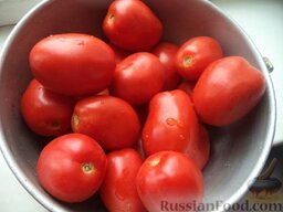 Помидорные половинки по-португальски: Как приготовить помидоры по-португальски на зиму:    Помидоры хорошо вымыть.
