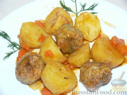 Картофель с фрикадельками в томатном соусе: Приятного аппетита!